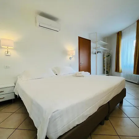 Apartment Manga Rosa
